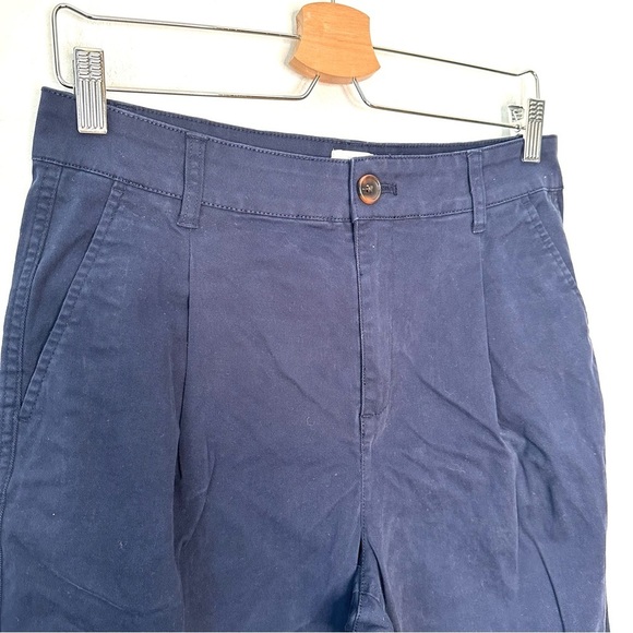 J. Crew | Navy Blue Pleated Cropped Straight Chino Pant  Size 8 - Picture 2 of 8
